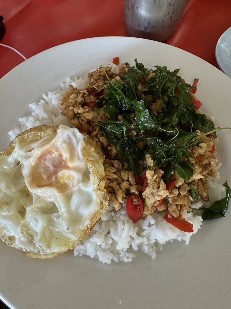 Photo of Krapao gai saap - Stir fried basil with chicken mince recipe from Thai cooking for Farang na